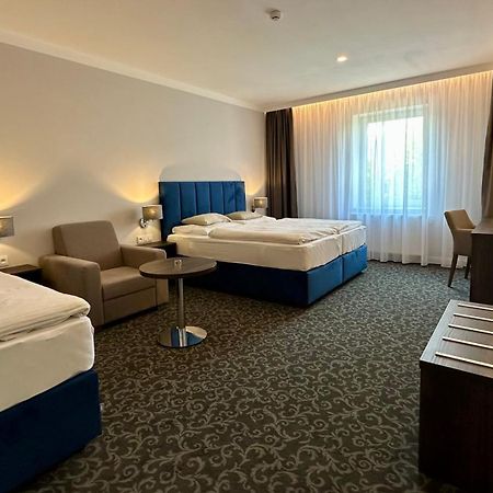 Pension Village Karlovy Vary Ngoại thất bức ảnh