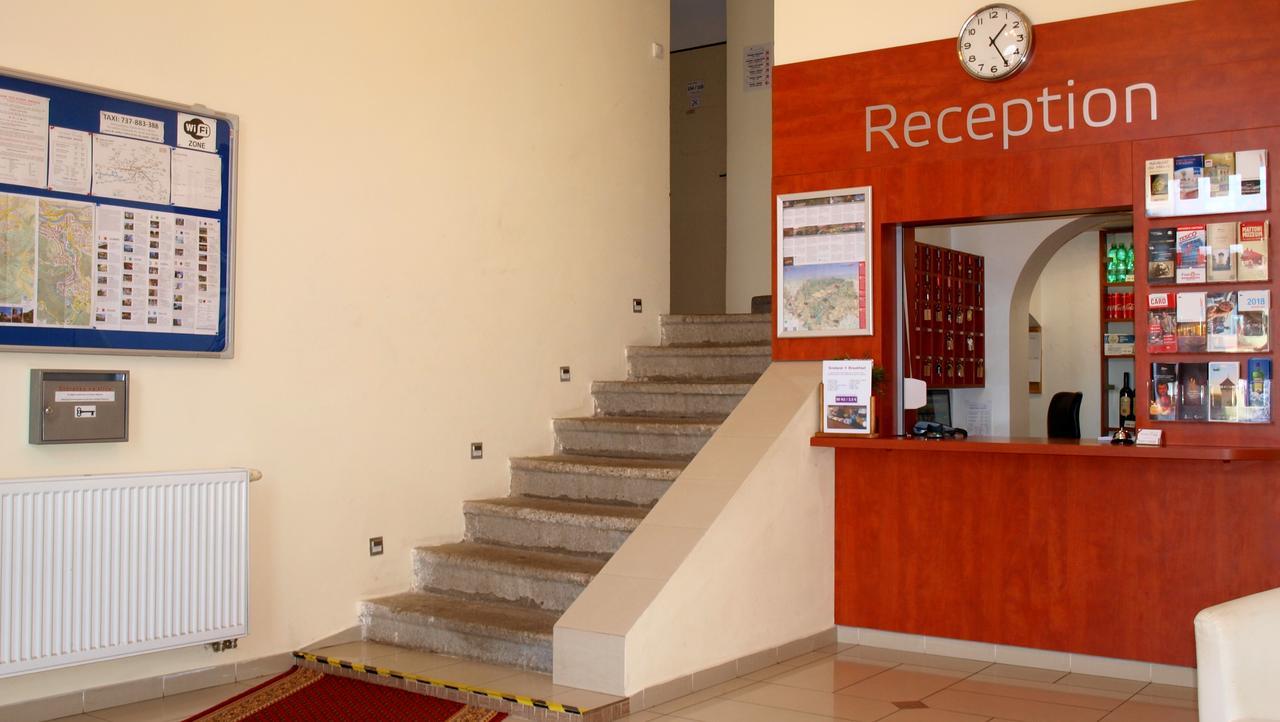 Pension Village Karlovy Vary Ngoại thất bức ảnh