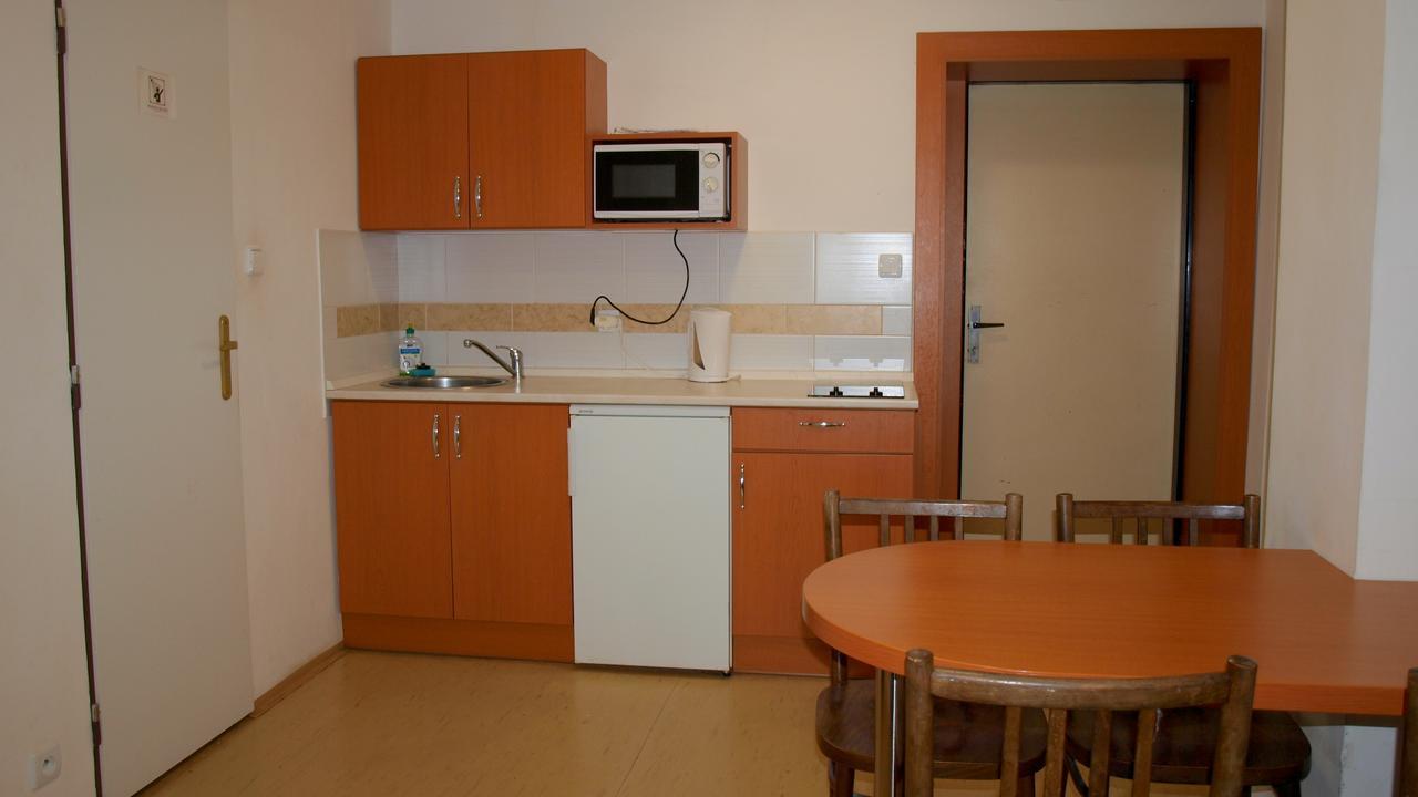 Pension Village Karlovy Vary Ngoại thất bức ảnh